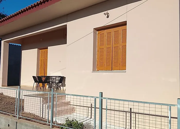 Dora's House Douneika Amaliada